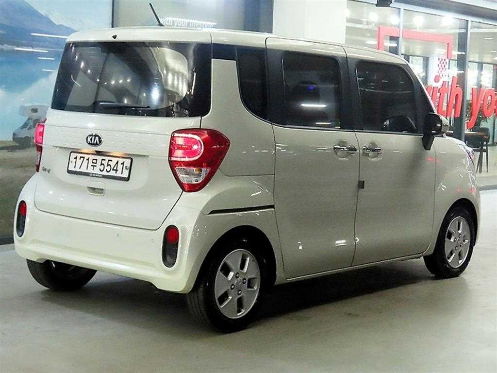 KIA Ray - Vista 4