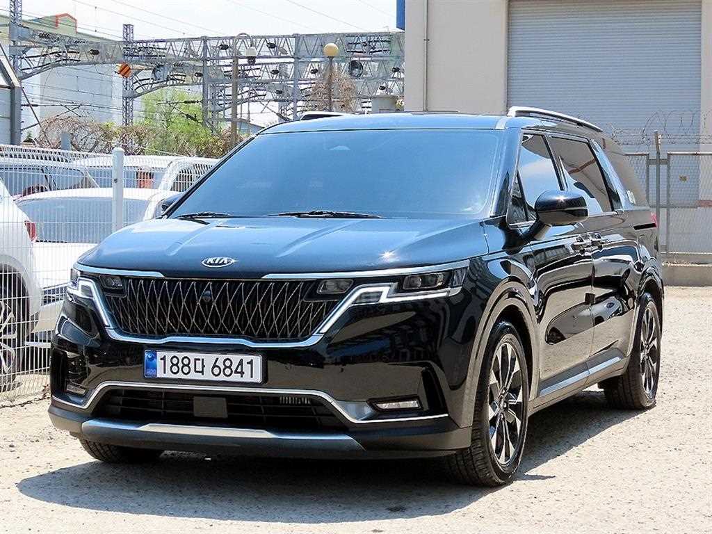 KIA Carnival - Vista 2