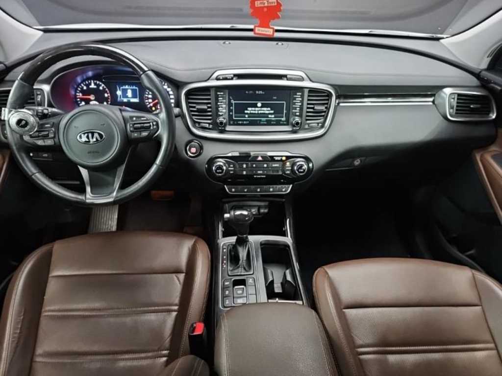 KIA Sorento - Vista 5