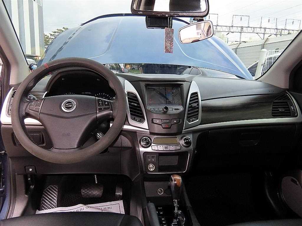 Ssangyong Korando - Vista 7