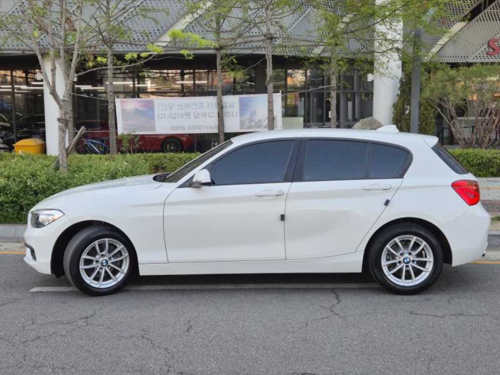 BMW 1 series 2018 Blanco - Importación desde Corea - HF Imports Iquique - Foto 1