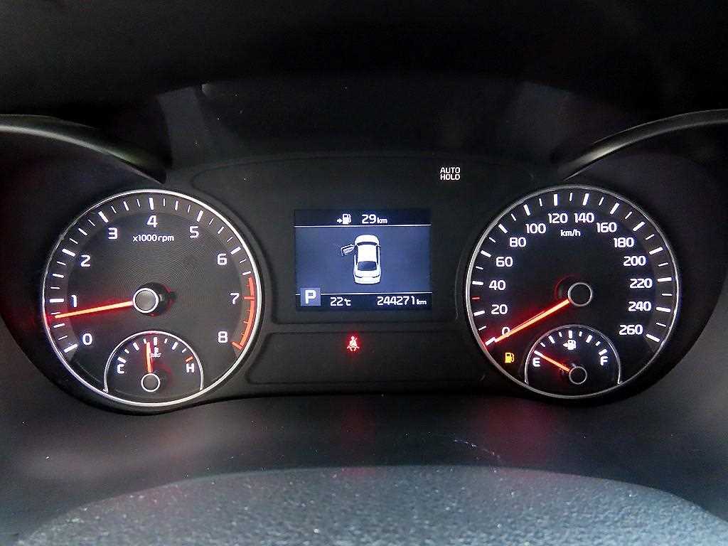 KIA K5 - Vista 9