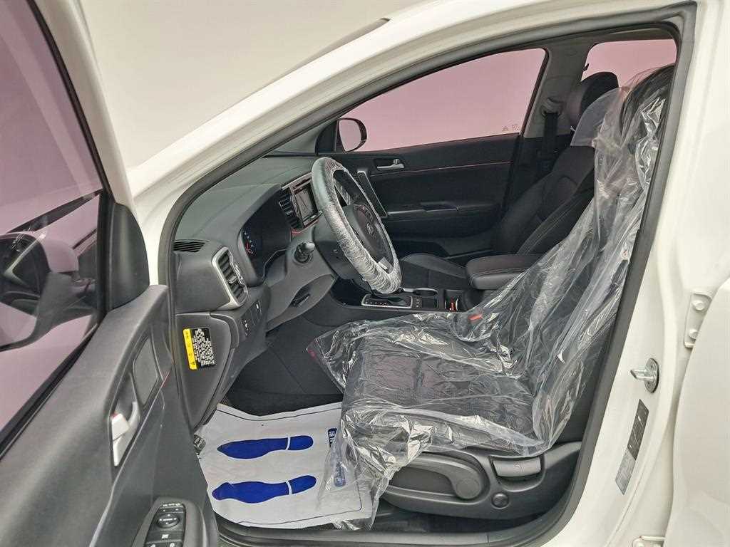 KIA Sportage - Vista 11