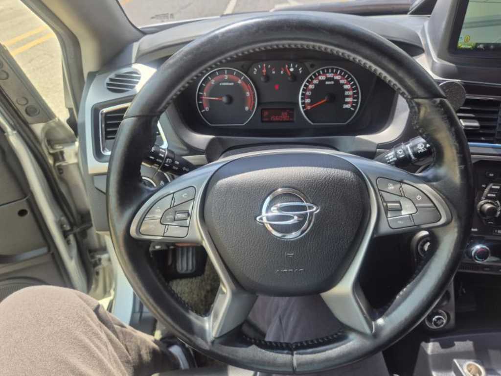 Ssangyong Korando 2017 Gris - Importación desde Corea - HF Imports Iquique - Foto 16