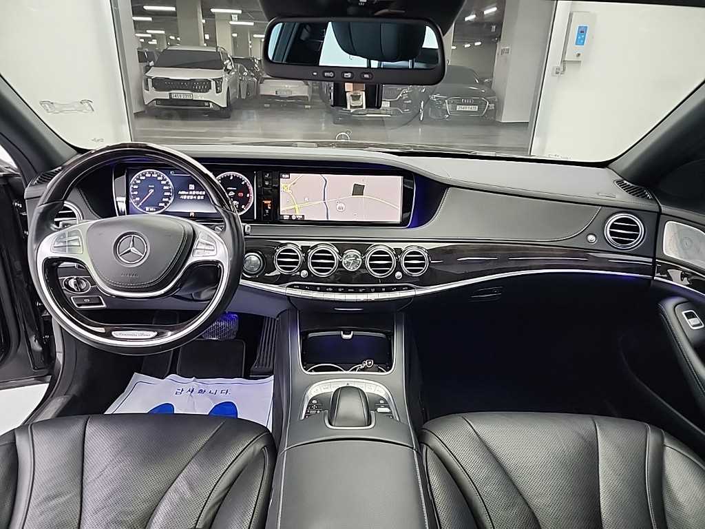 Mercedes Benz S Class - Vista 7