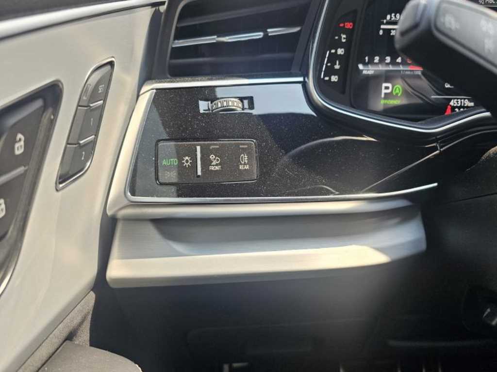 Audi Q7 - Vista 9