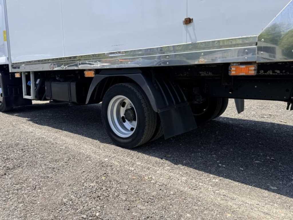 medium and large cargo truck - Vista 8