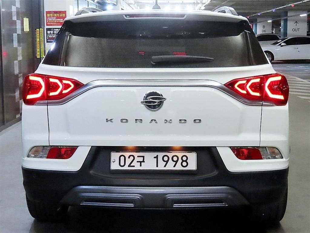 Ssangyong Korando - Vista 5