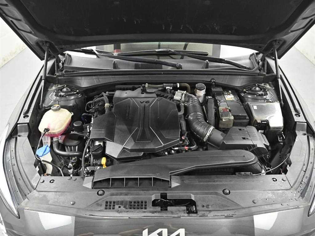 KIA K8 - Vista 6