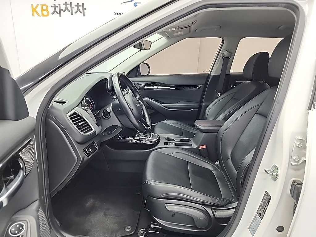 KIA Seltos - Vista 11