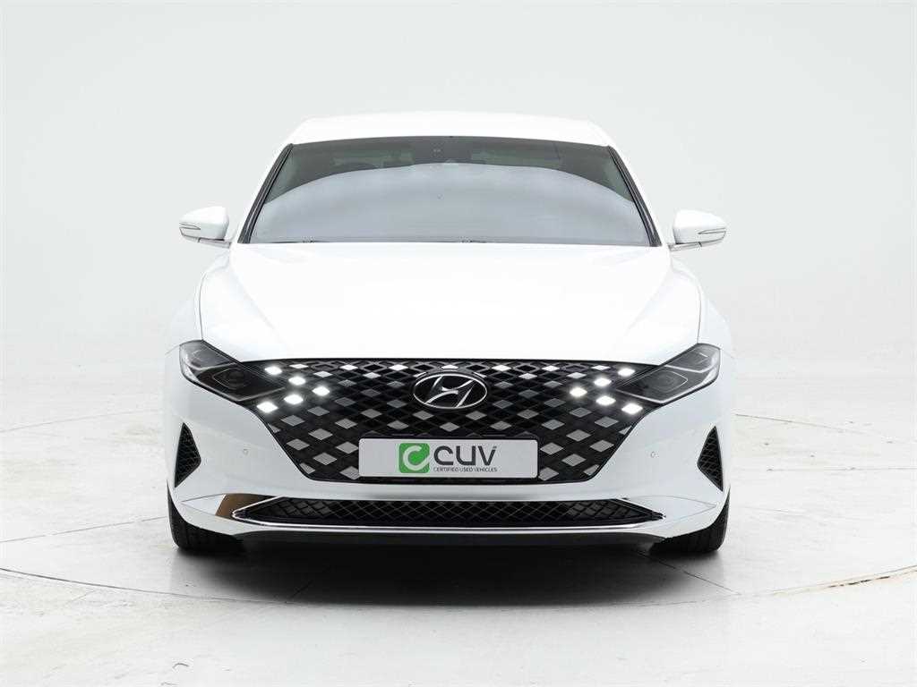 HYUNDAI Grandeur - Vista 2