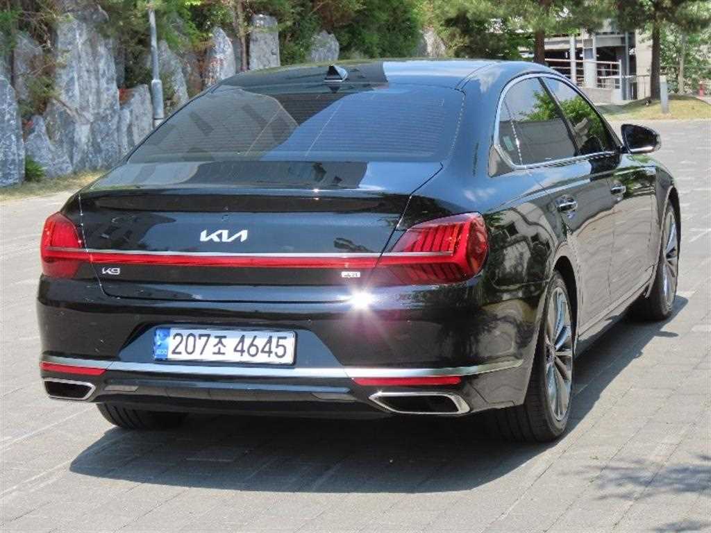 KIA K9 - Vista 3