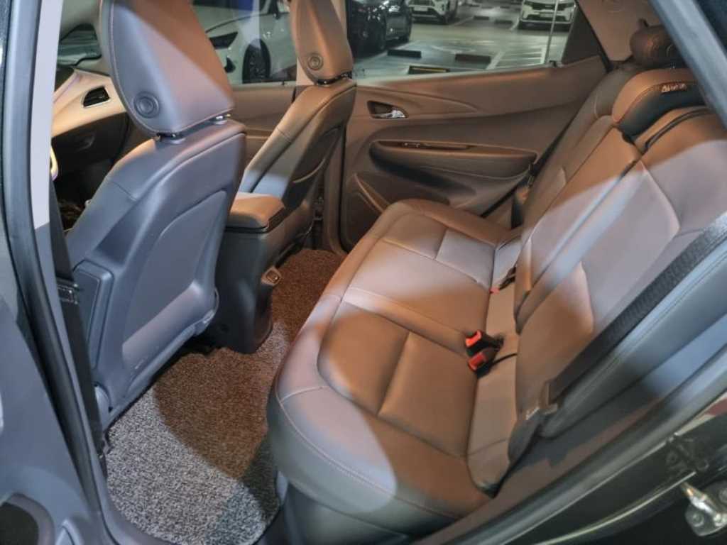 Chevrolet Bolt - Vista 7
