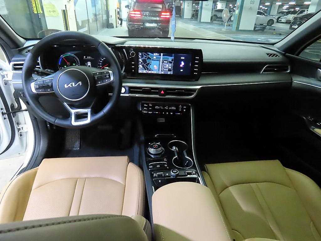 KIA K5 - Vista 10