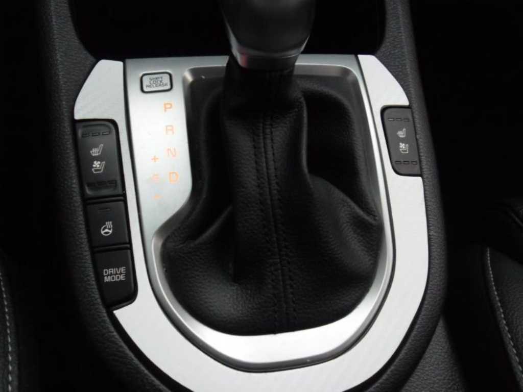 KIA K3 - Vista 8