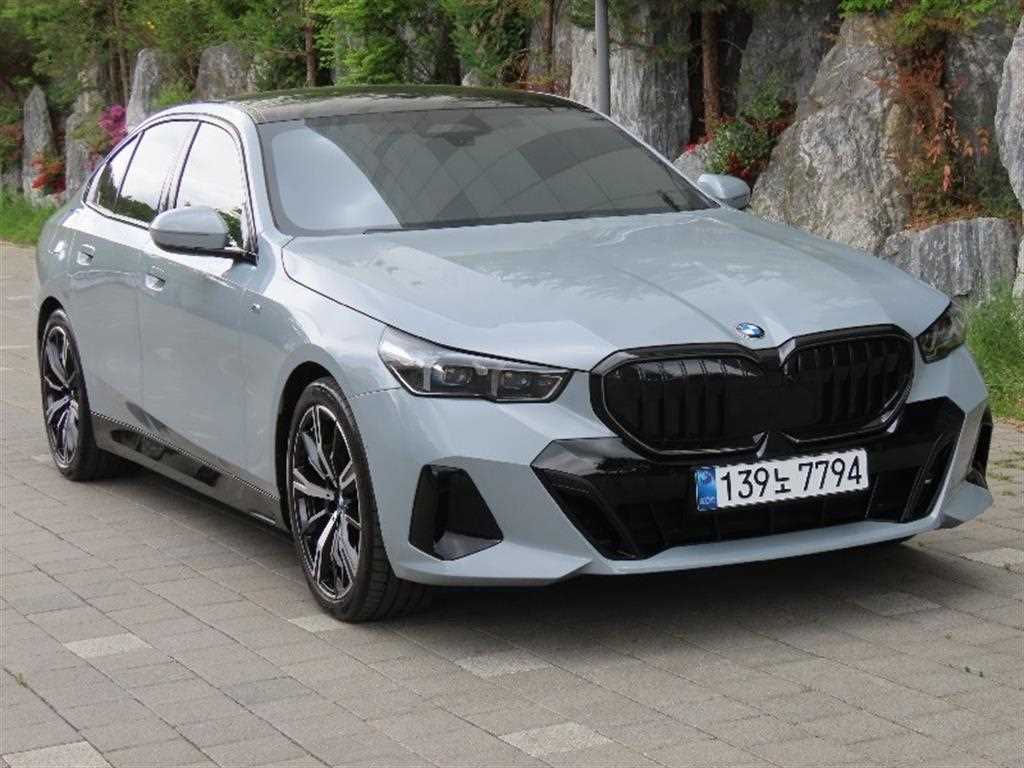 BMW 5 Series - Vista 2