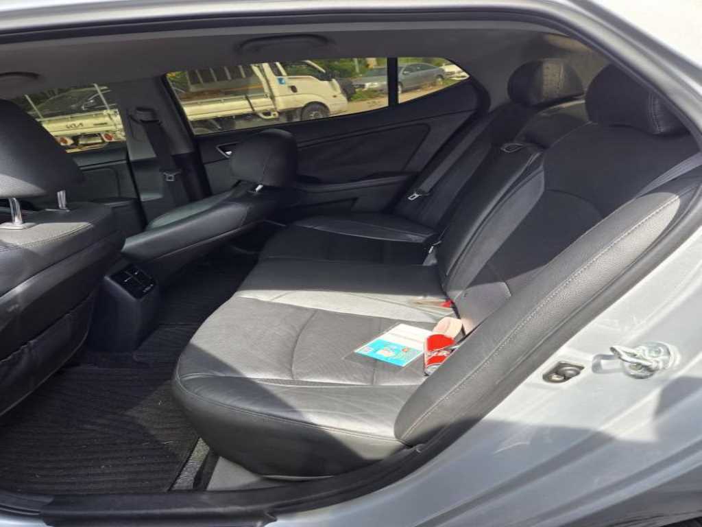 KIA K5 - Vista 5