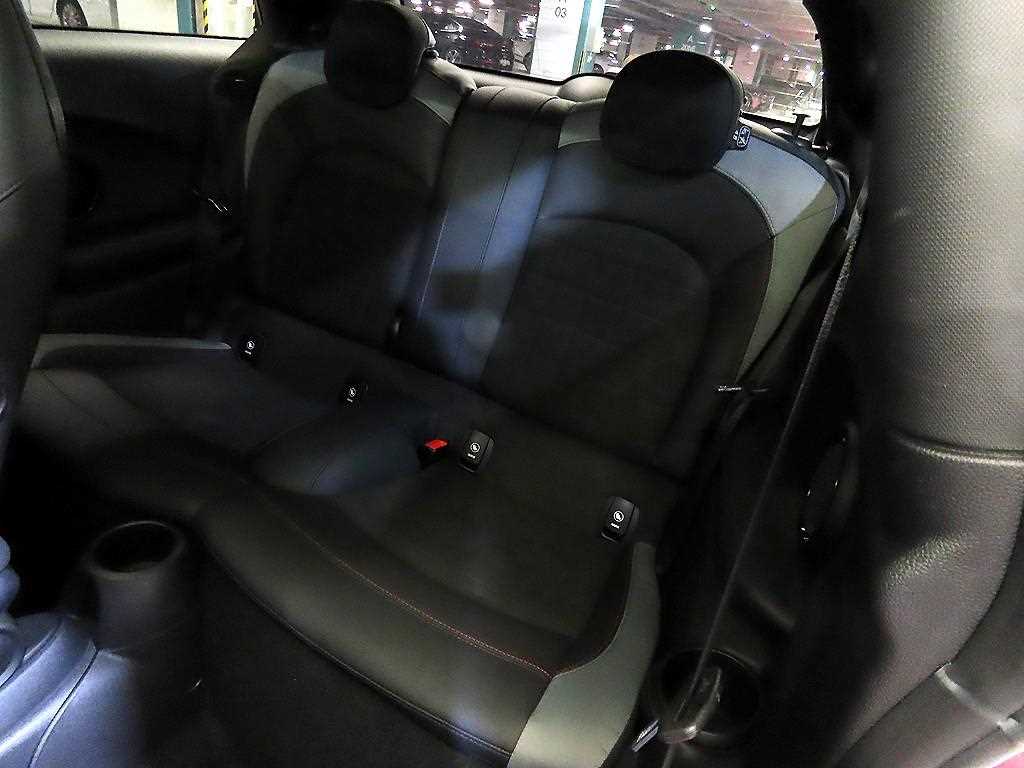 Mini Cooper - Vista 7