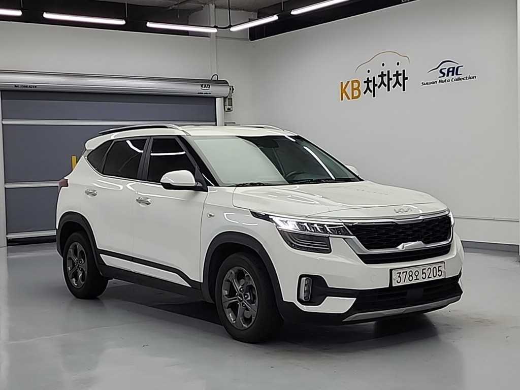 KIA Seltos - Vista 4