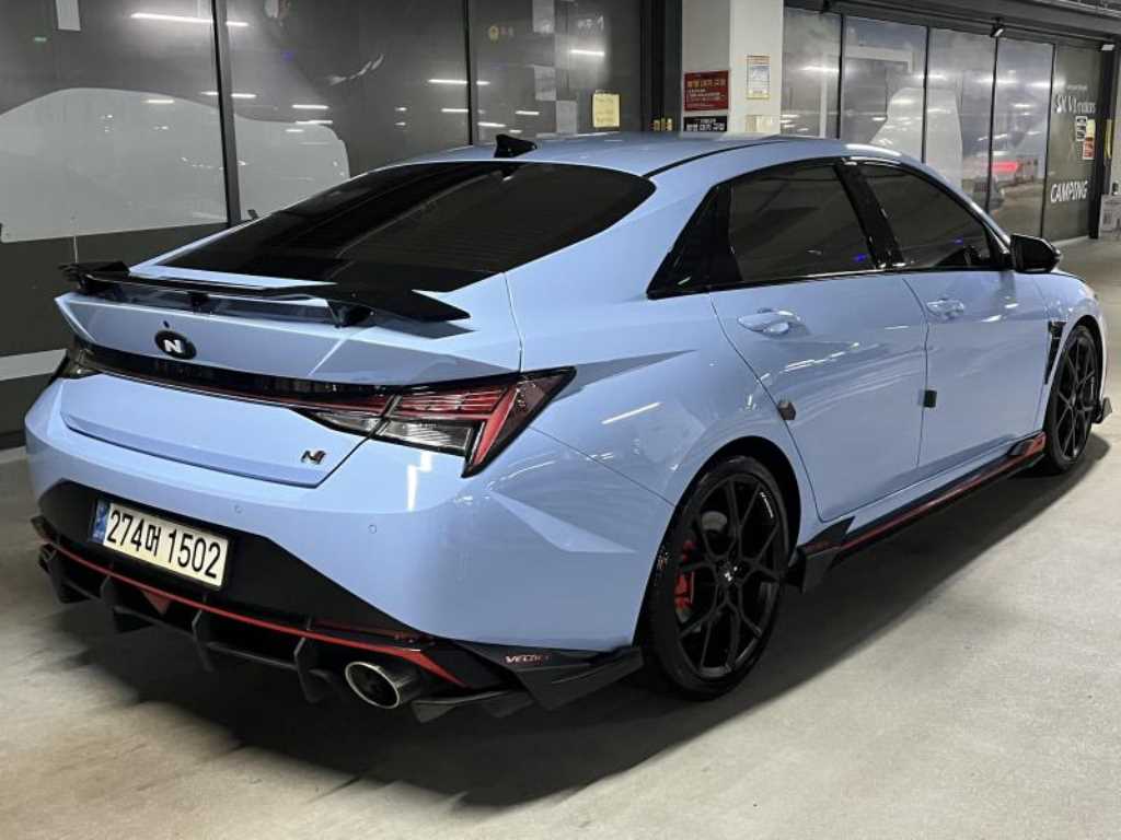 HYUNDAI Avante - Vista 4