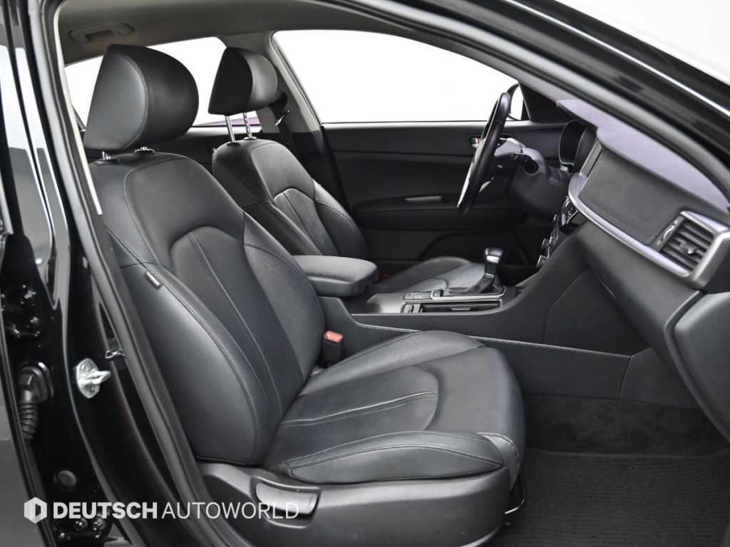 KIA K5 - Vista 11
