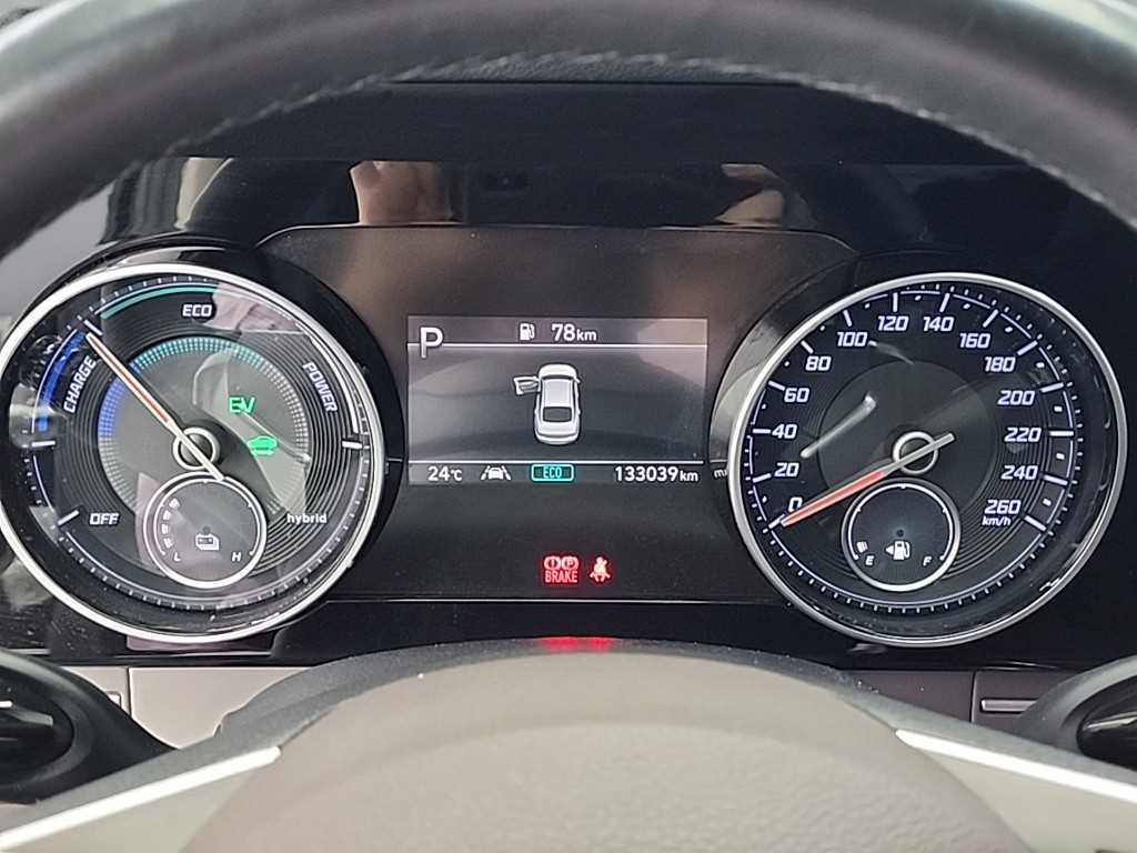 HYUNDAI Grandeur - Vista 6