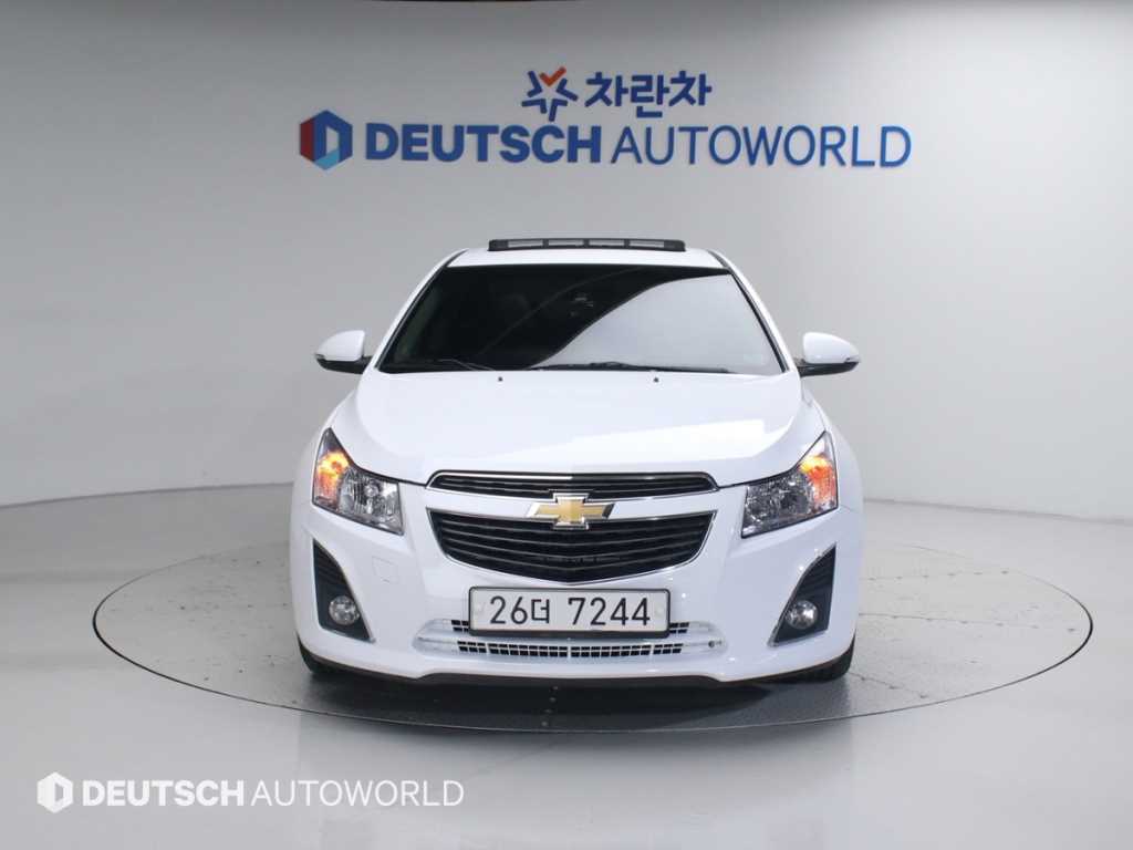 Chevrolet Cruise - Vista 3