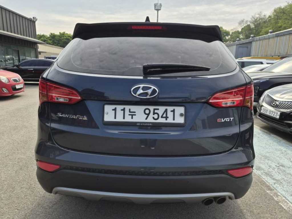 HYUNDAI Santa Fe - Vista 4