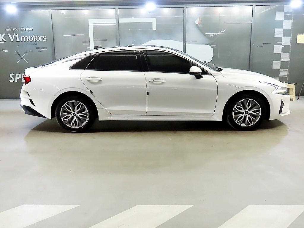 KIA K5 - Vista 3