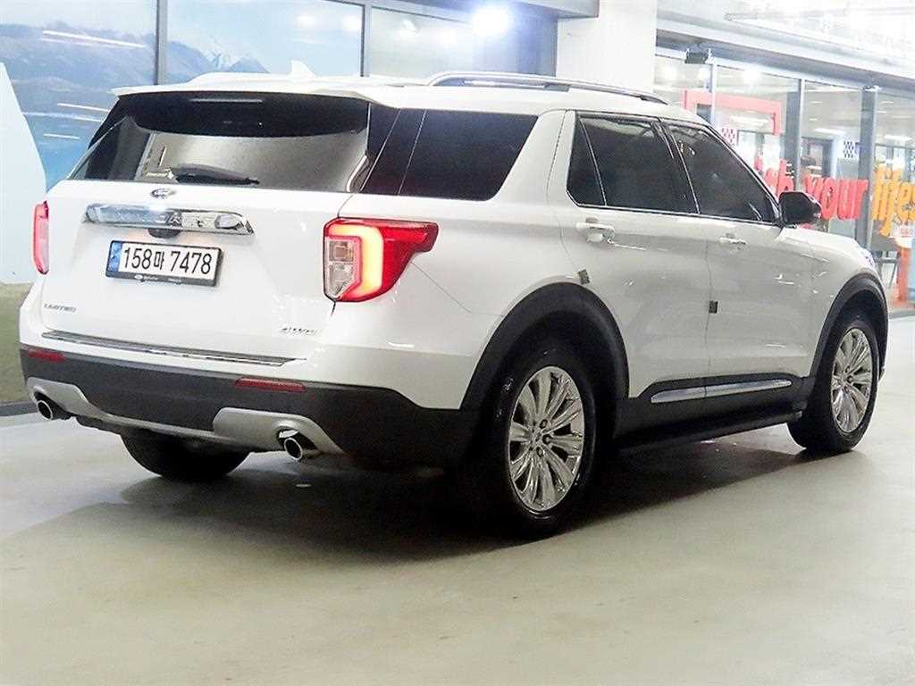 Ford Explorer - Vista 4