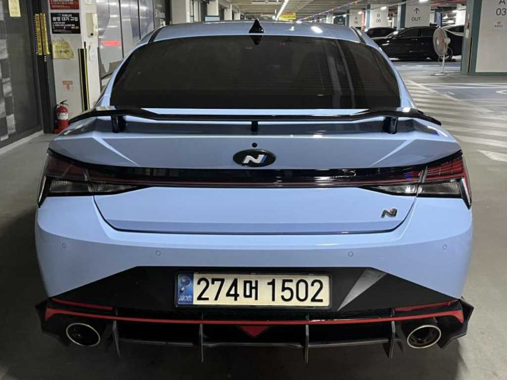 HYUNDAI Avante - Vista 5