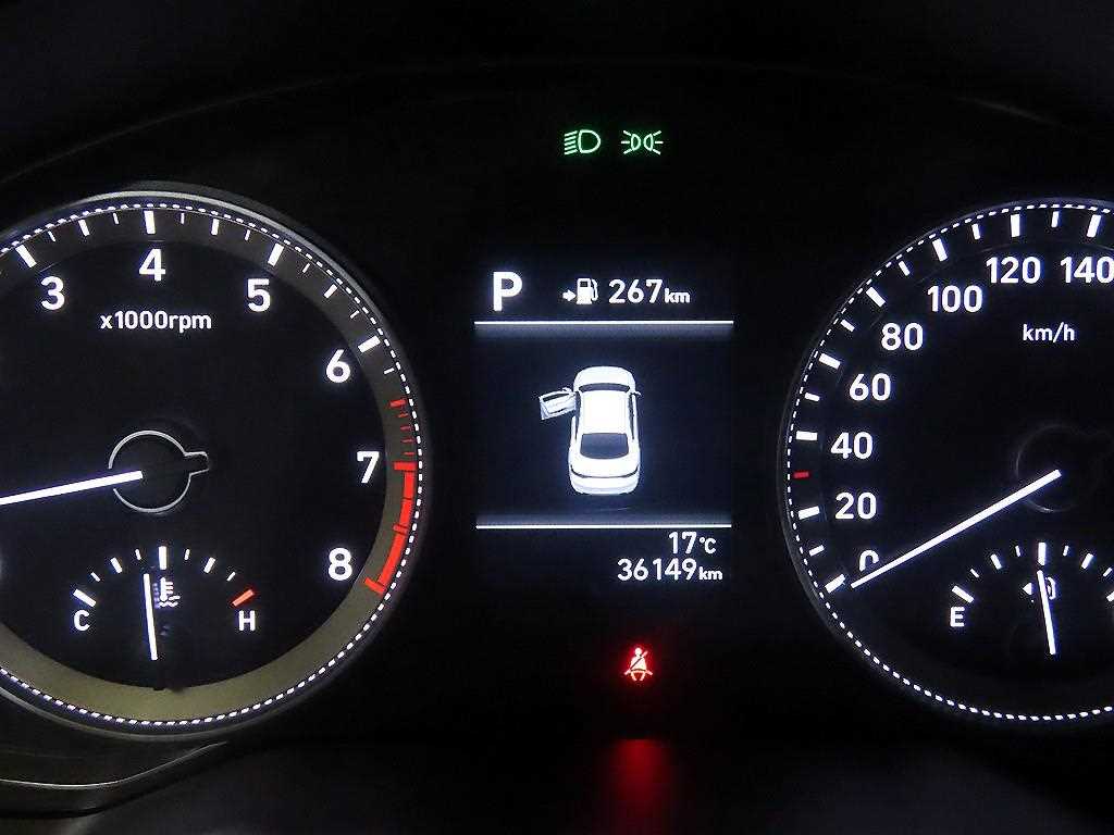 HYUNDAI Grandeur - Vista 9