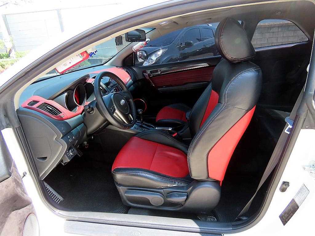 KIA Forte - Vista 5