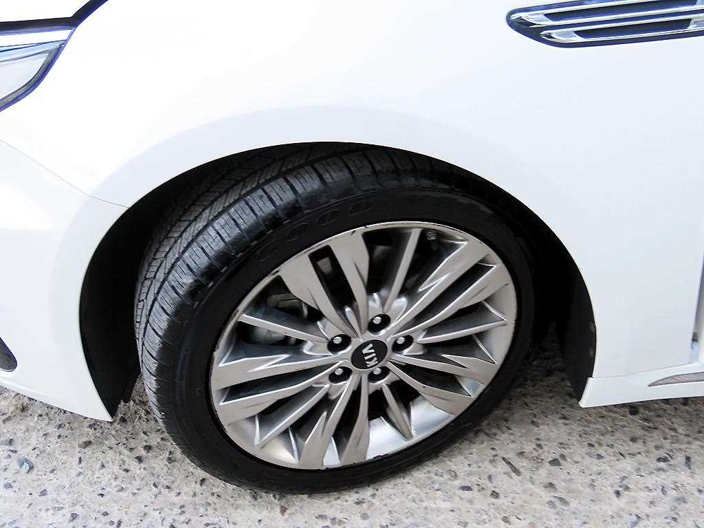 KIA K5 2019 Blanco - Importación desde Corea - HF Imports Iquique - Foto 19