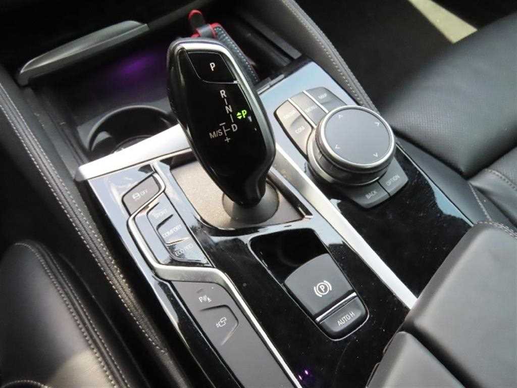 BMW 5 Series - Vista 6