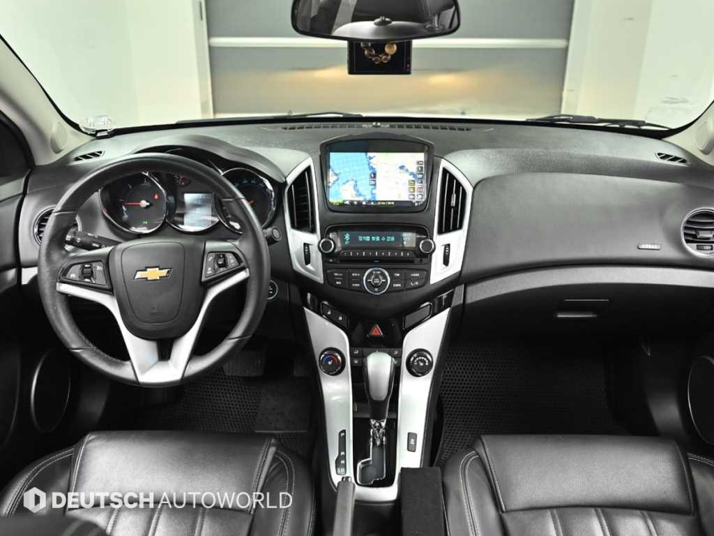 Chevrolet Cruise - Vista 8