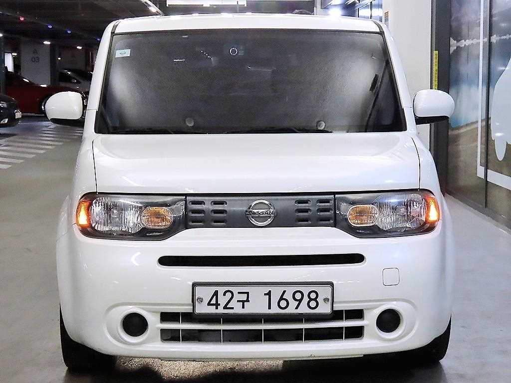 Nissan Cube - Vista 2