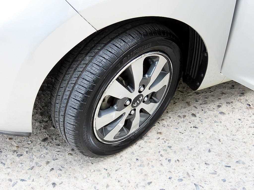 KIA Morning 2013 Gris - Importación desde Corea - HF Imports Iquique - Foto 19
