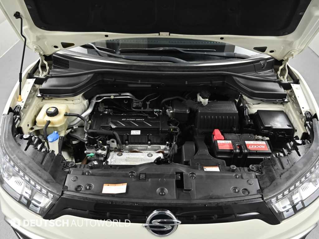 Ssangyong Tivoli - Vista 6