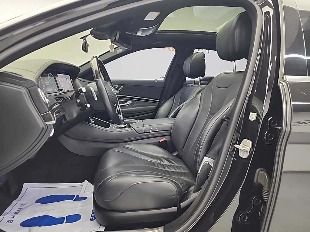 Mercedes Benz S Class - Vista 11