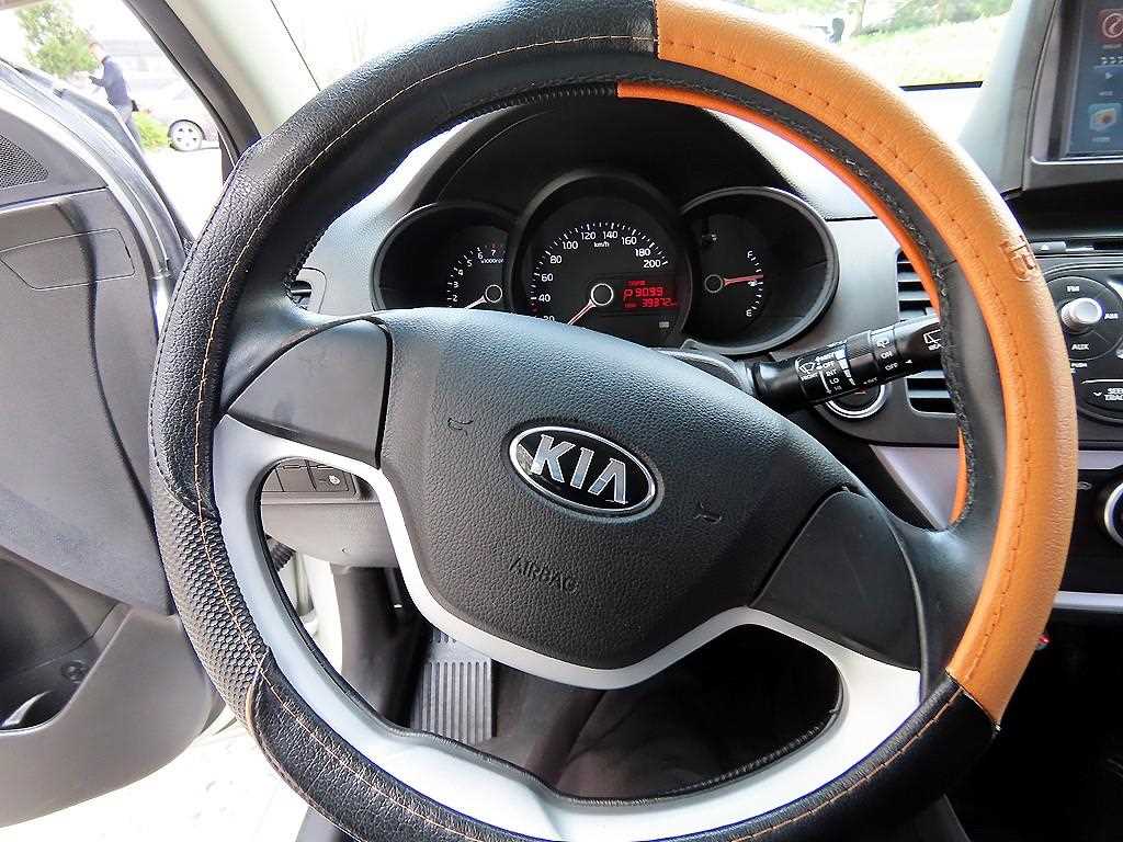 KIA Morning - Vista 8
