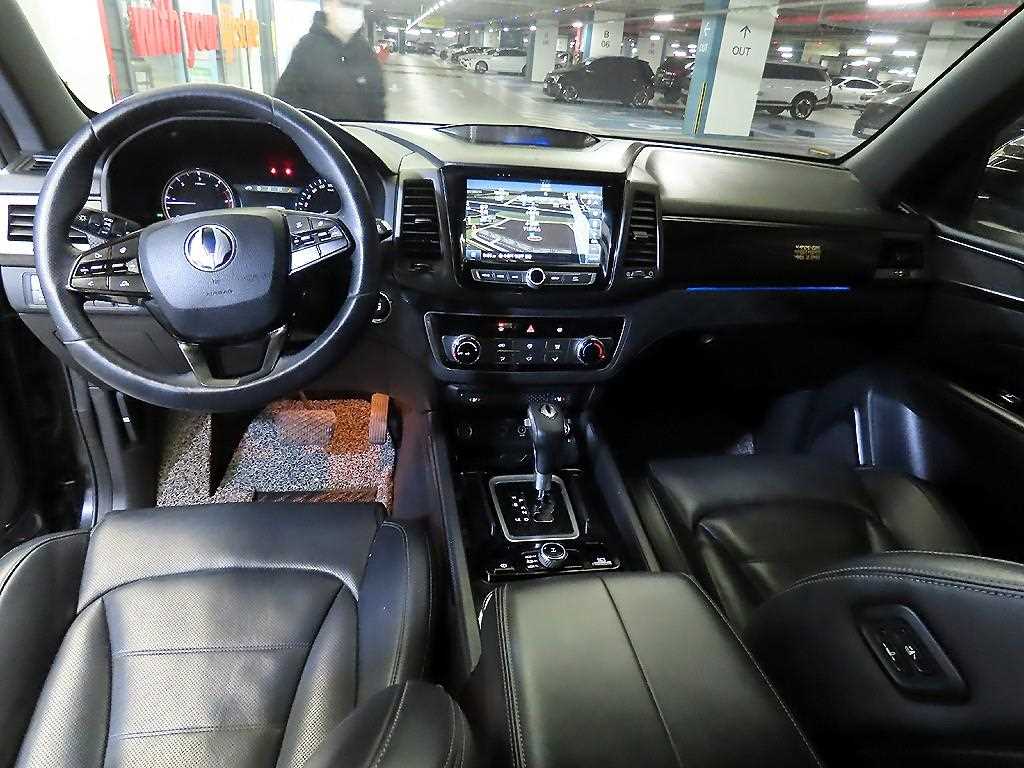 Ssangyong Rexton - Vista 10