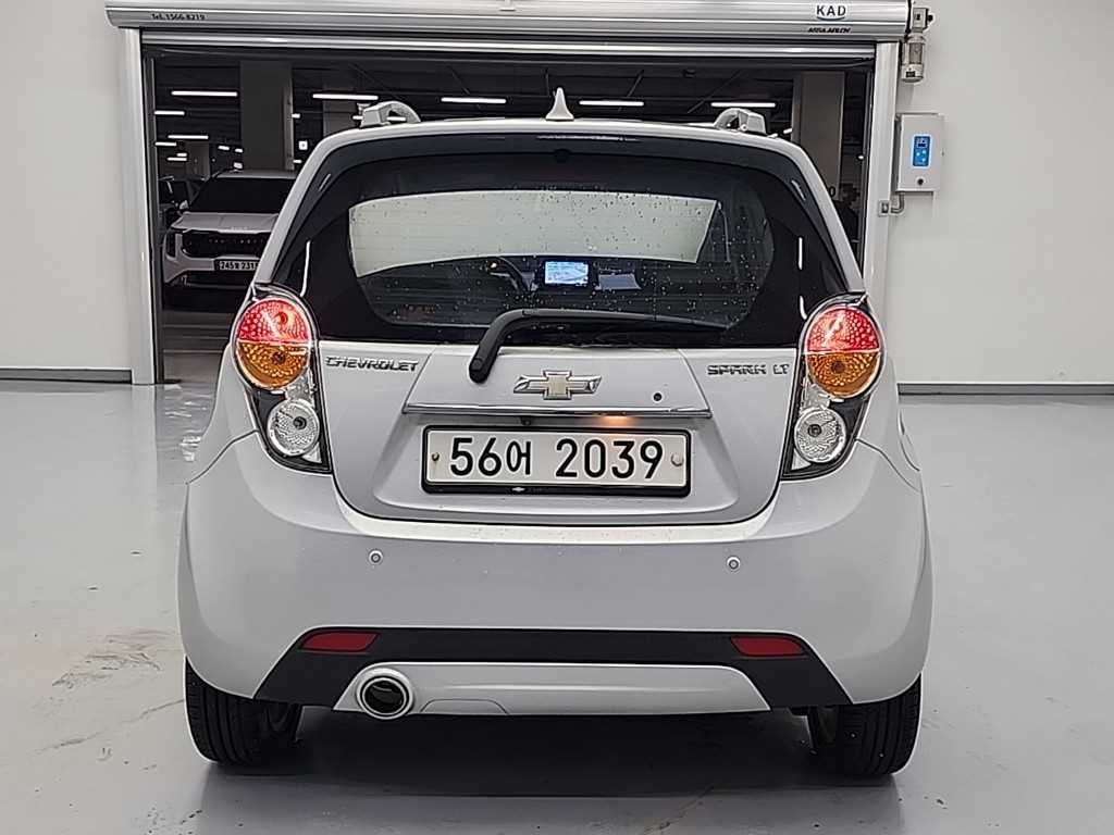 Chevrolet Spark - Vista 3