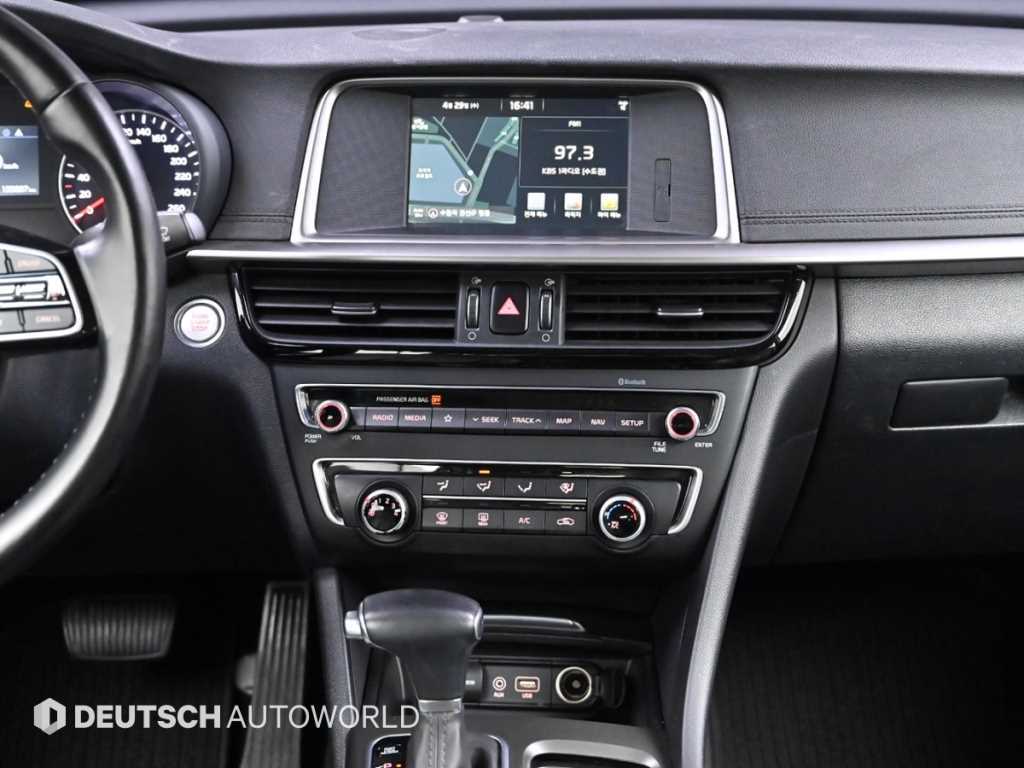 KIA K5 2019 Negro - Importación desde Corea - HF Imports Iquique - Foto 16
