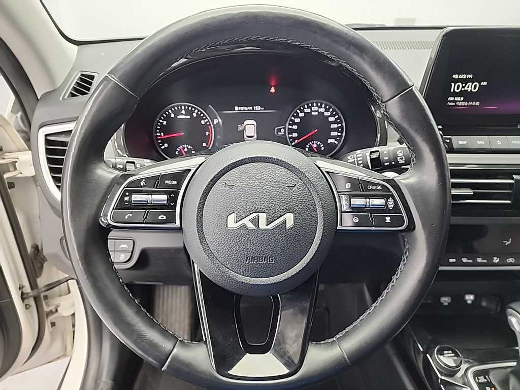 KIA Seltos - Vista 9