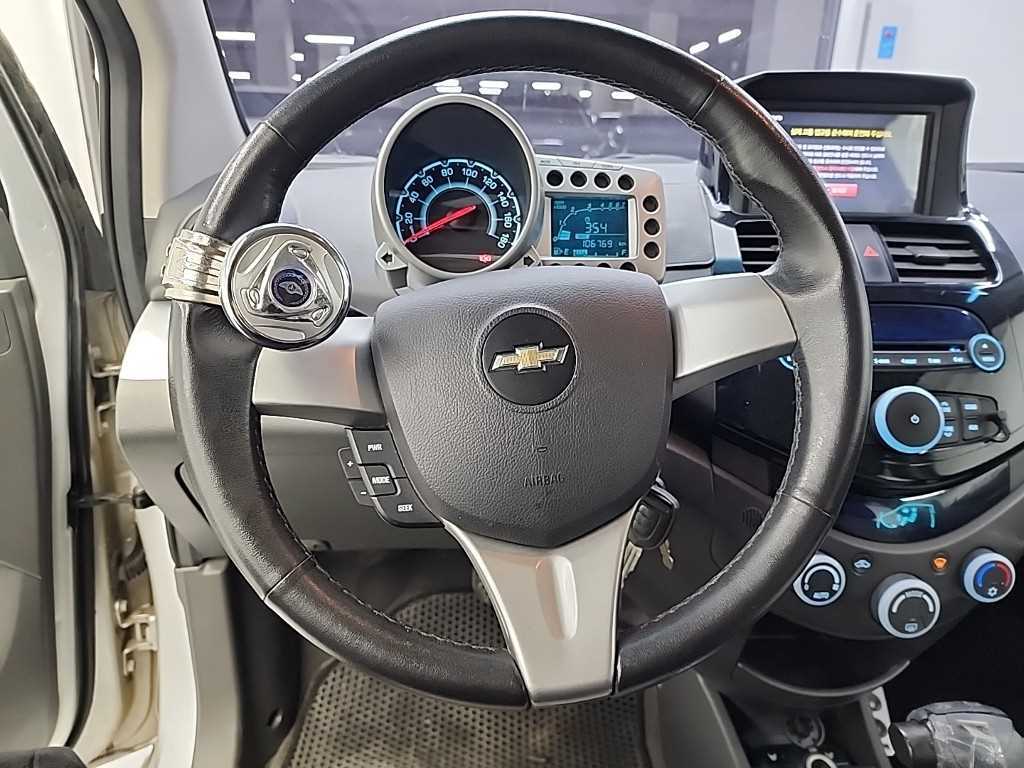 Chevrolet Spark - Vista 9