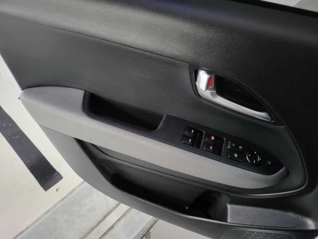 KIA Ray 2022 Blanco - Importación desde Corea - HF Imports Iquique - Foto 15