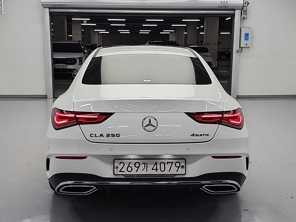Mercedes Benz CLA Class - Vista 3