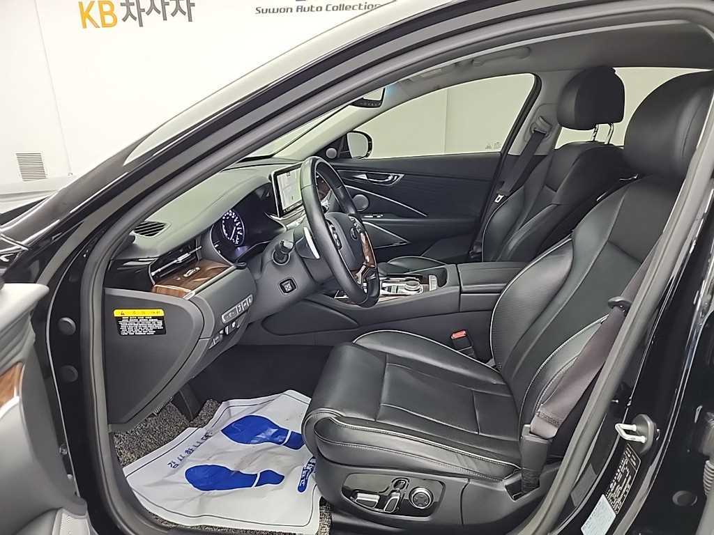 KIA K9 - Vista 11