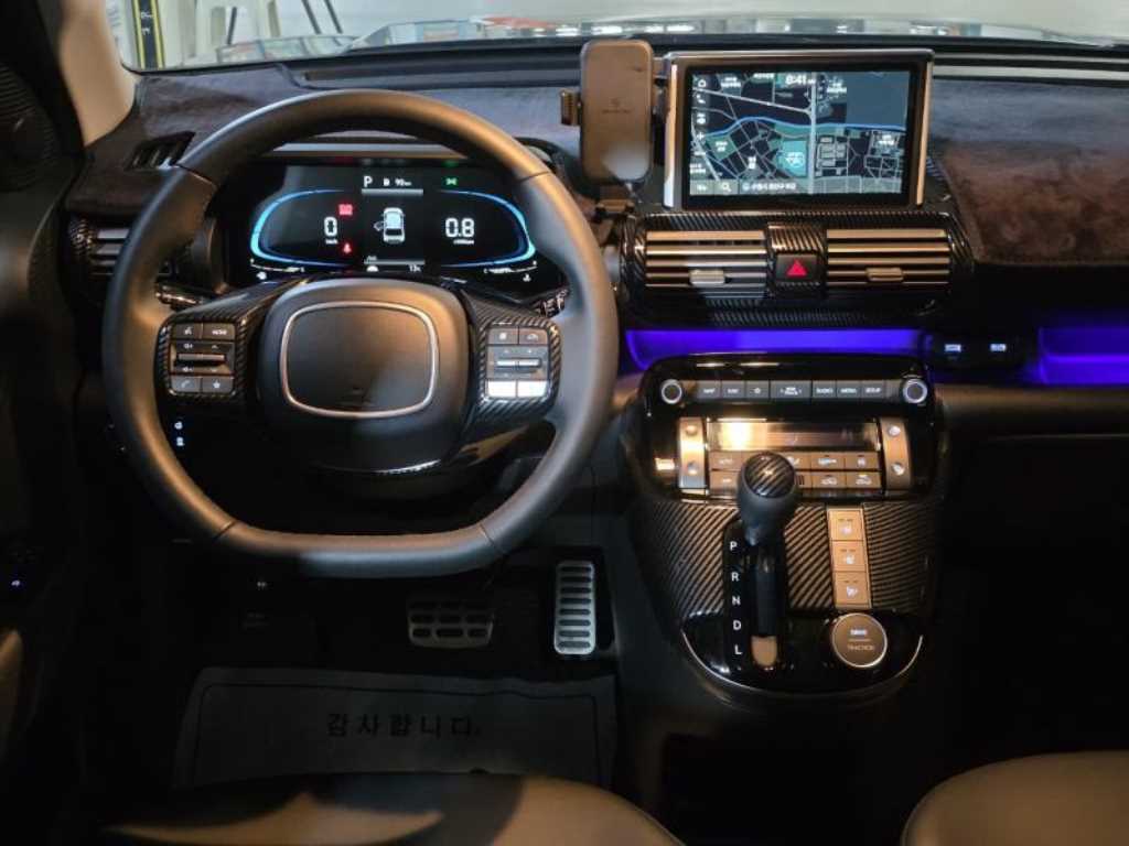 HYUNDAI Casper - Vista 10